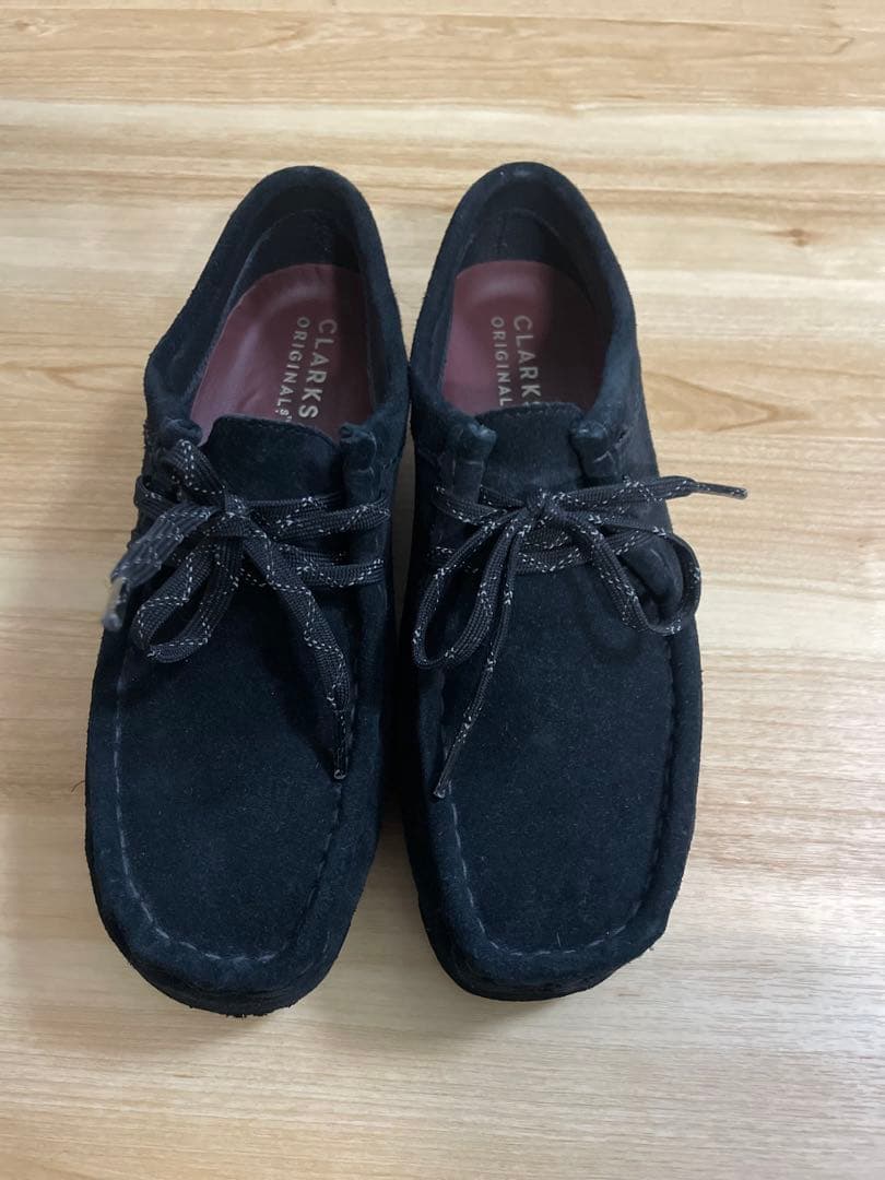 ゴールド極美品Clarksクラークス オリジナルズ ワラビー ゴアテックス WallabeeGTX / メンズ ワラビーゴアテックス （ブラックスエード