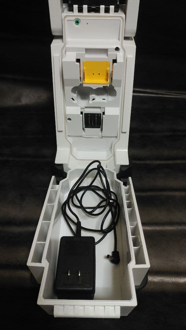 Makita MR107 ラジオ 防水等級IP64