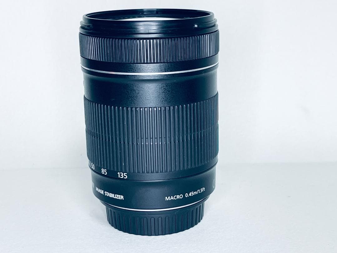 ☆美品☆Canon キヤノン EF-S 18-135mm F3.5-5.6 IS