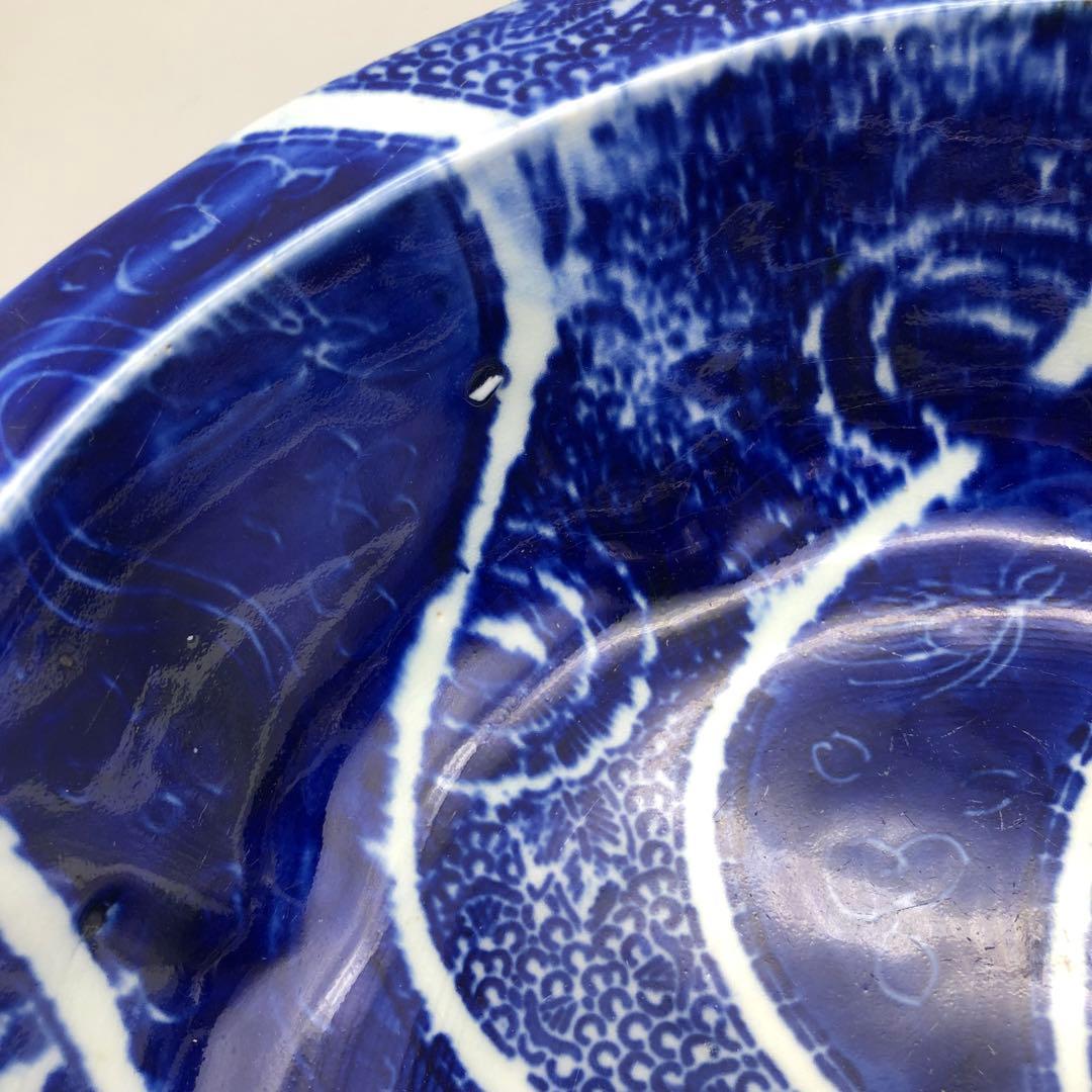 明治時代古伊万里渦巻き花微塵唐草文様ベロ藍印判手鉢ボウル26cm伊万里