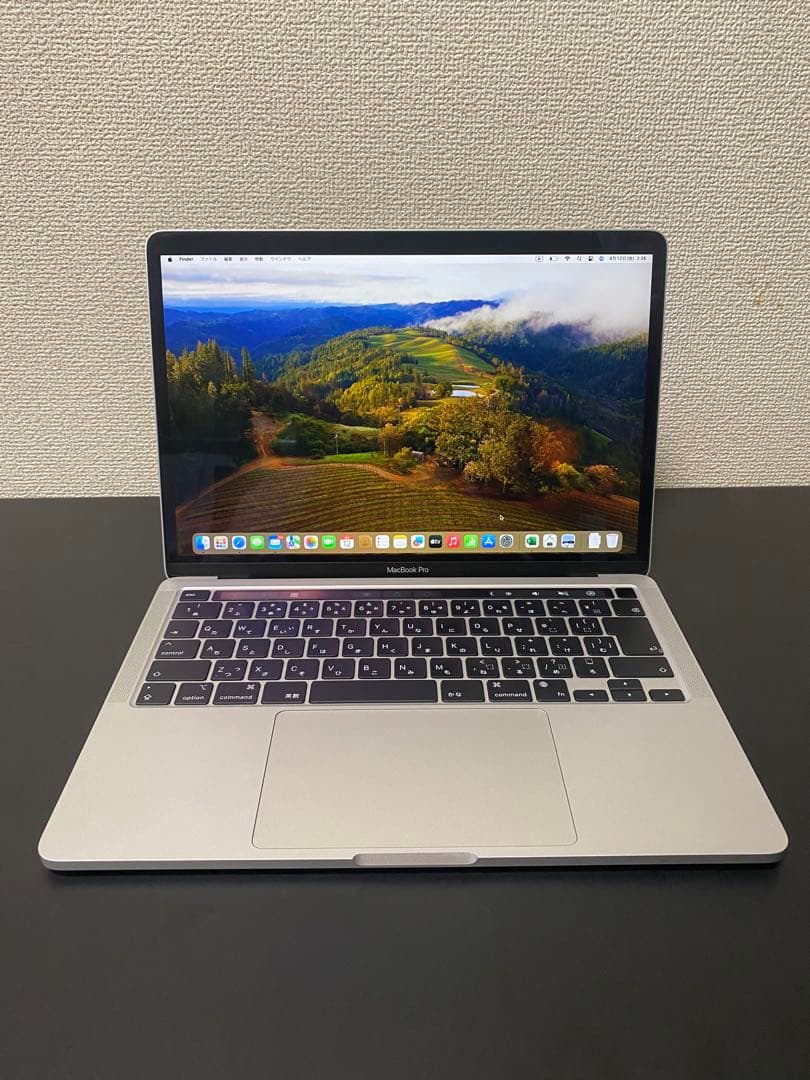 即発送　MacBook Pro (M1, 2020) 13.3インチ Apple MacBook Pro 13 in (M1, 8GB, 512 SSD) Laptop Space Gray