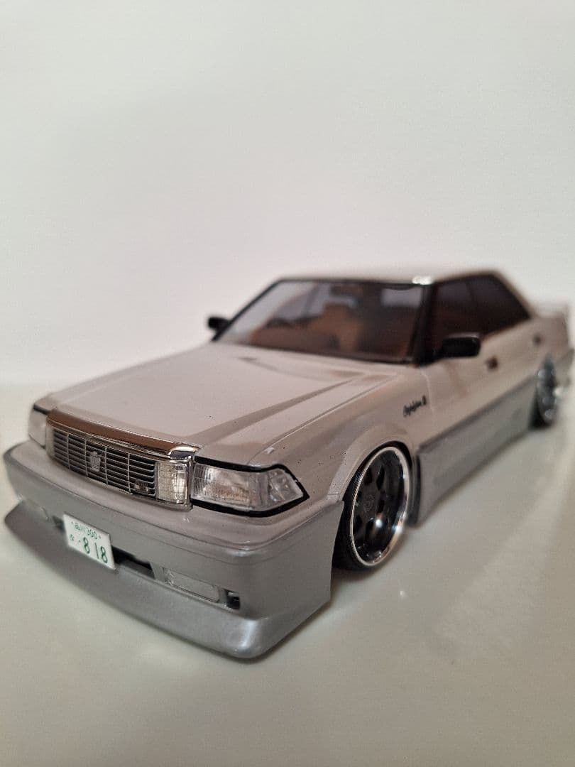 アオシマ 1/24 インシュランスクラウン 完成品