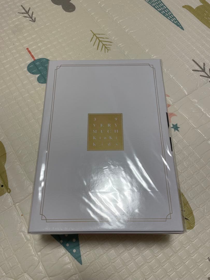 m*.様 KinKi Kids ベストアルバム 39 Very much Blu 39 Very much｜KinKi Kids｜ELOV-Label