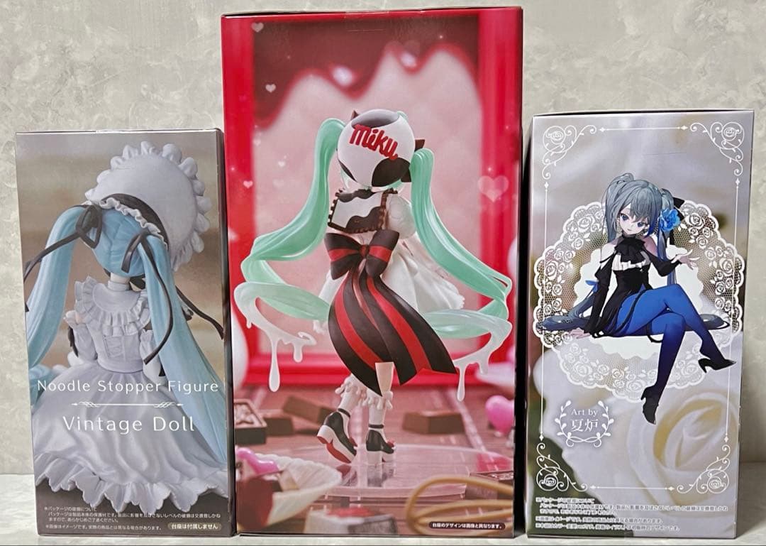 初音ミク ヴィンテージドール&チロルミク&白薔薇 フィギュア3点セット