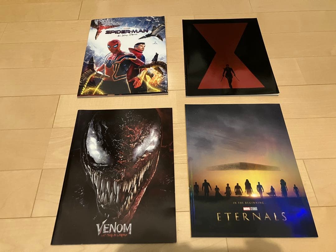 マーベル映画 パンフレット セット 23冊＋1冊 - メルカリ