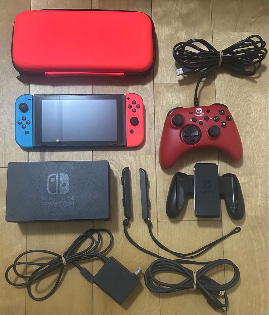 Nintendo Switch 本体 箱無し　コントローラー　ケース付き Amazon.co.jp: ゲーム機本体 - Nintendo Switch: ゲーム