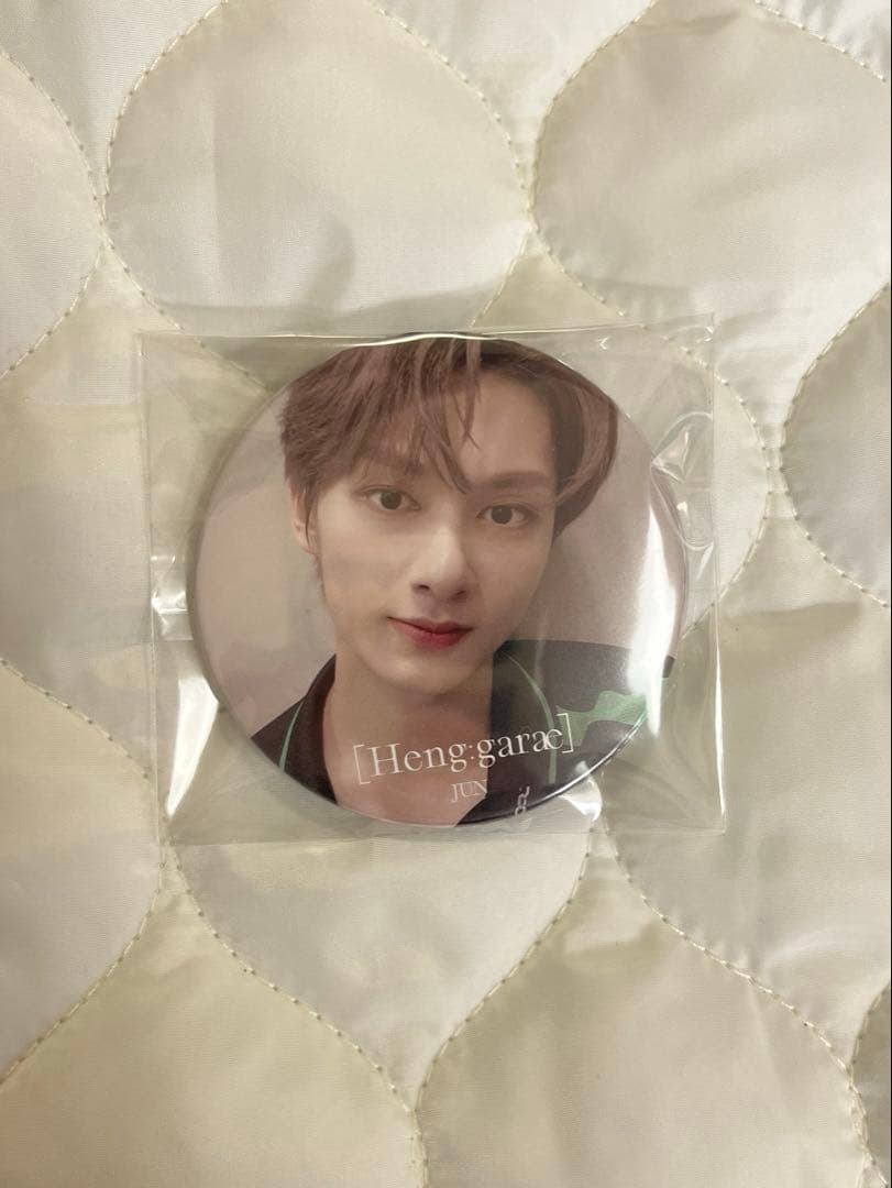 SEVENTEEN ジュン 缶バッジ Henggarae - メルカリ