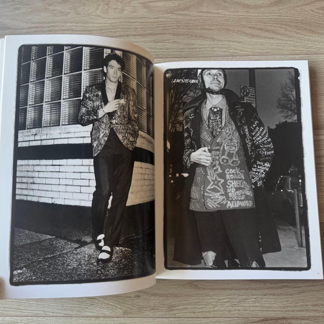 Amy Arbus 写真集 ON THE STREET 1980-1990 - メルカリ