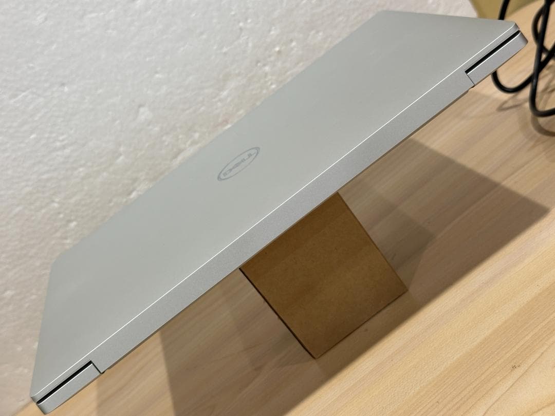 美品 Dell XPS 9320 i7-1360P/16/512/FHD+