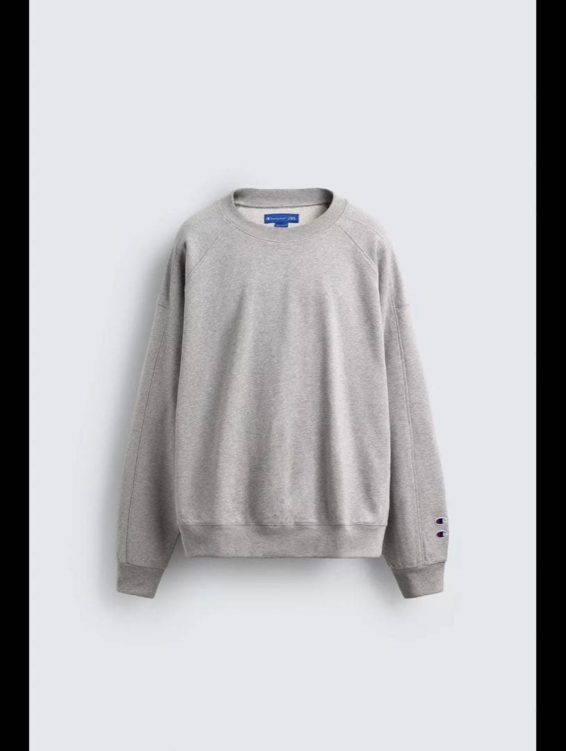 champion ®︎ × zara パッチクルーネックスウェットシャツ - メルカリ
