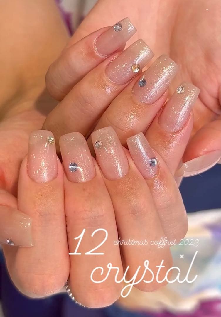 マオジェル マオネイル クリスマスコフレ 12クリスタル - メルカリ