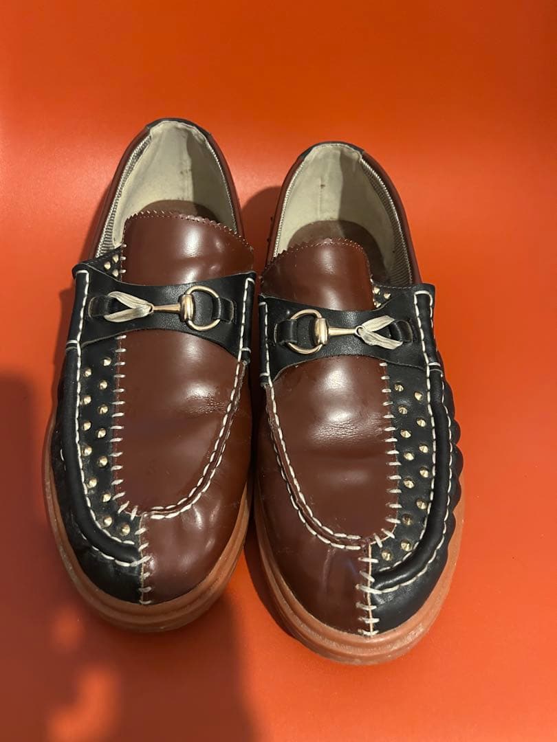 kolorスタッズ装飾付きレザー ローファー kolorスタッズ装飾付きレザー ローファー