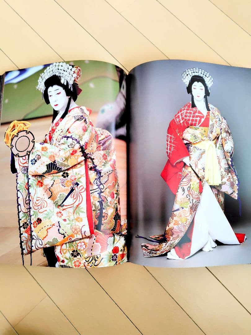 美品】五代目 坂東玉三郎写真集 篠山紀信撮影 講談社 - メルカリ