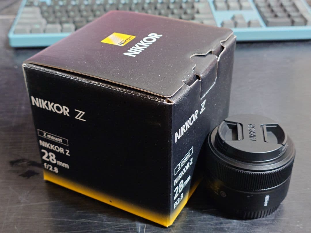 【美品】NIKKOR Z 28mm f/2.8 Amazon.com : Nikon NIKKOR Z 28mm f/2.8 (Special Edition) | Retro