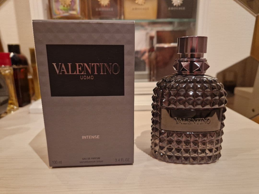 ヴァレンティノ Valentino Uomo Intense 100ml Valentino Uomo Intense 100ml, Apa de parfum, Barbati - evero.ro