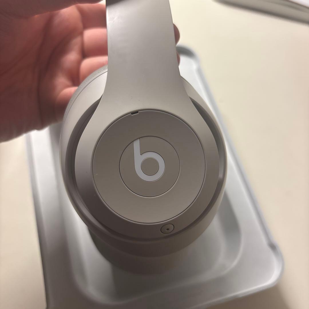 Beats Studio Pro ワイヤレスヘッドホン ホワイト ケース付き - メルカリ