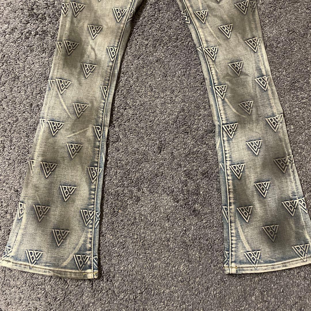 新作‼️VALABASAS バラバサス ロゴモノグラムスキニーフレアデニム 28