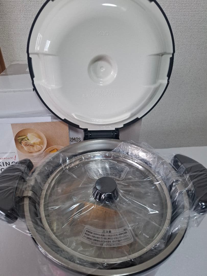 ★新品 サーモス 真空保温調理器シャトルシェフ 3.0L KBH-3001