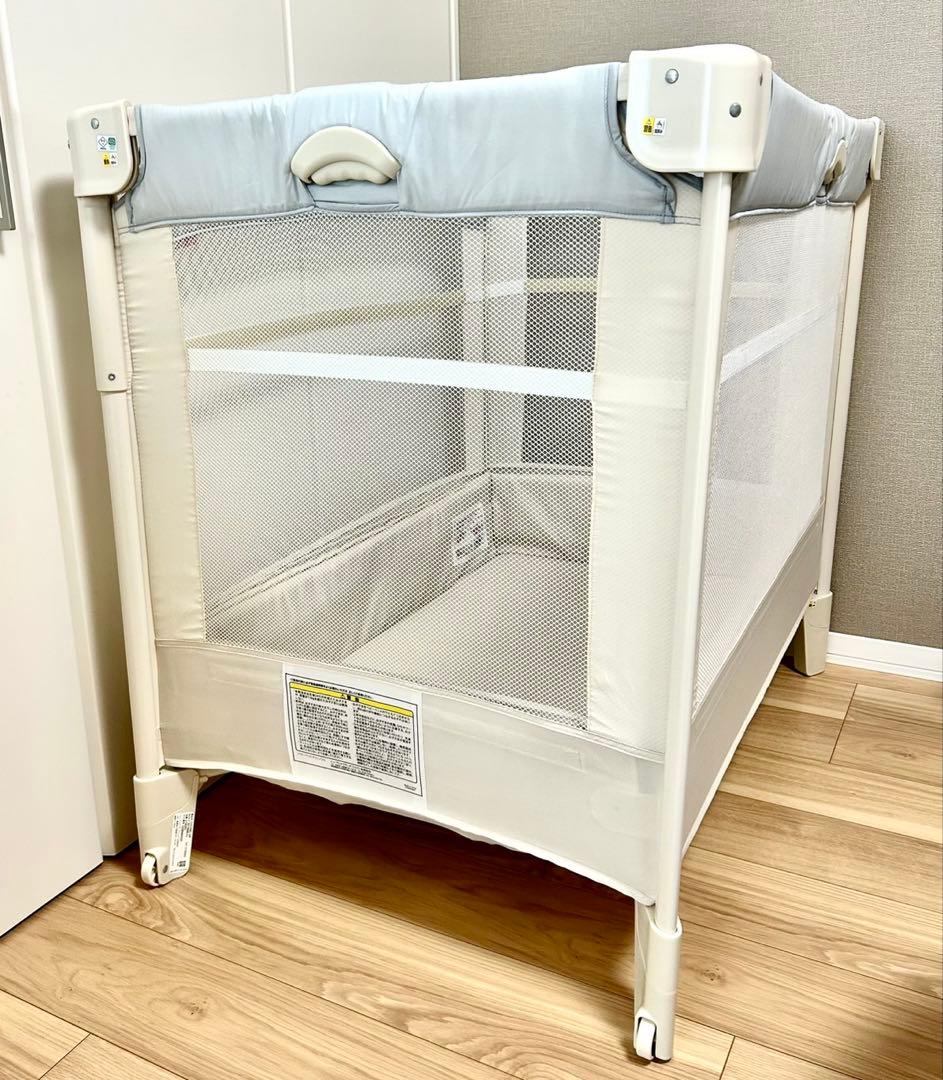 Aprica ココネルエアー AB ホワイトグレー 2156263 ベビーベッド ココネル エアー AB | ベビーカー・チャイルドシートのアップリカ | Aprica