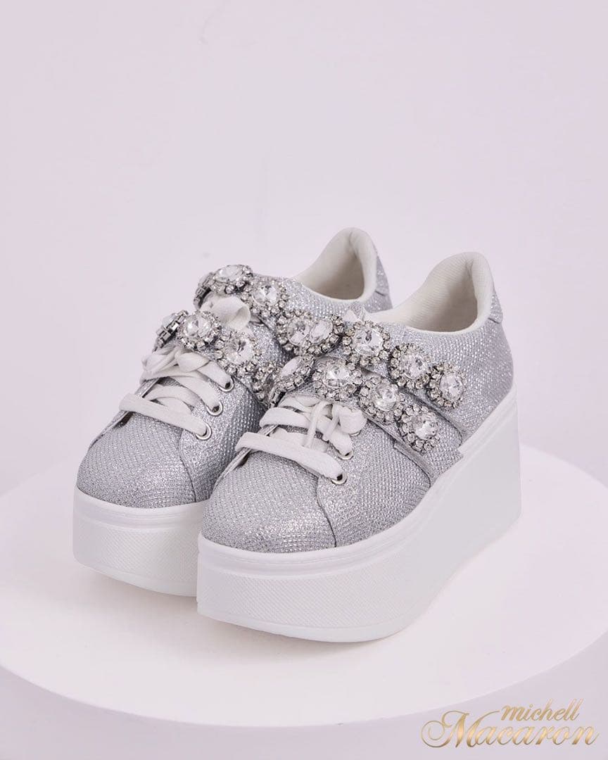 盛れる 厚底スニーカー michellMacaron ミシェルマカロン - メルカリ