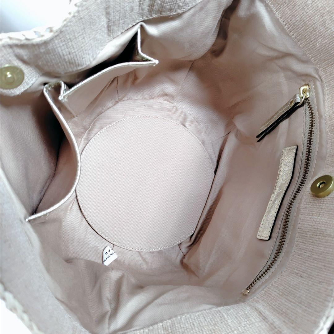 美品 ヴィオラドーロ ラフィアトートバッグ カゴバッグ 牛革タッセル