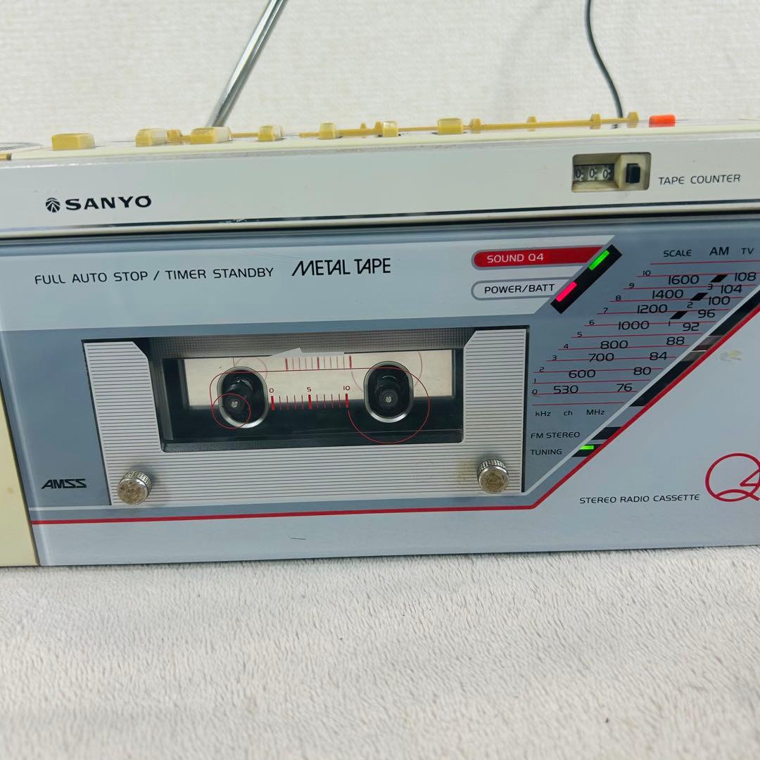 希少 動作品】SANYO MR-Q4 6スピーカー レトロラジカセ 当時物