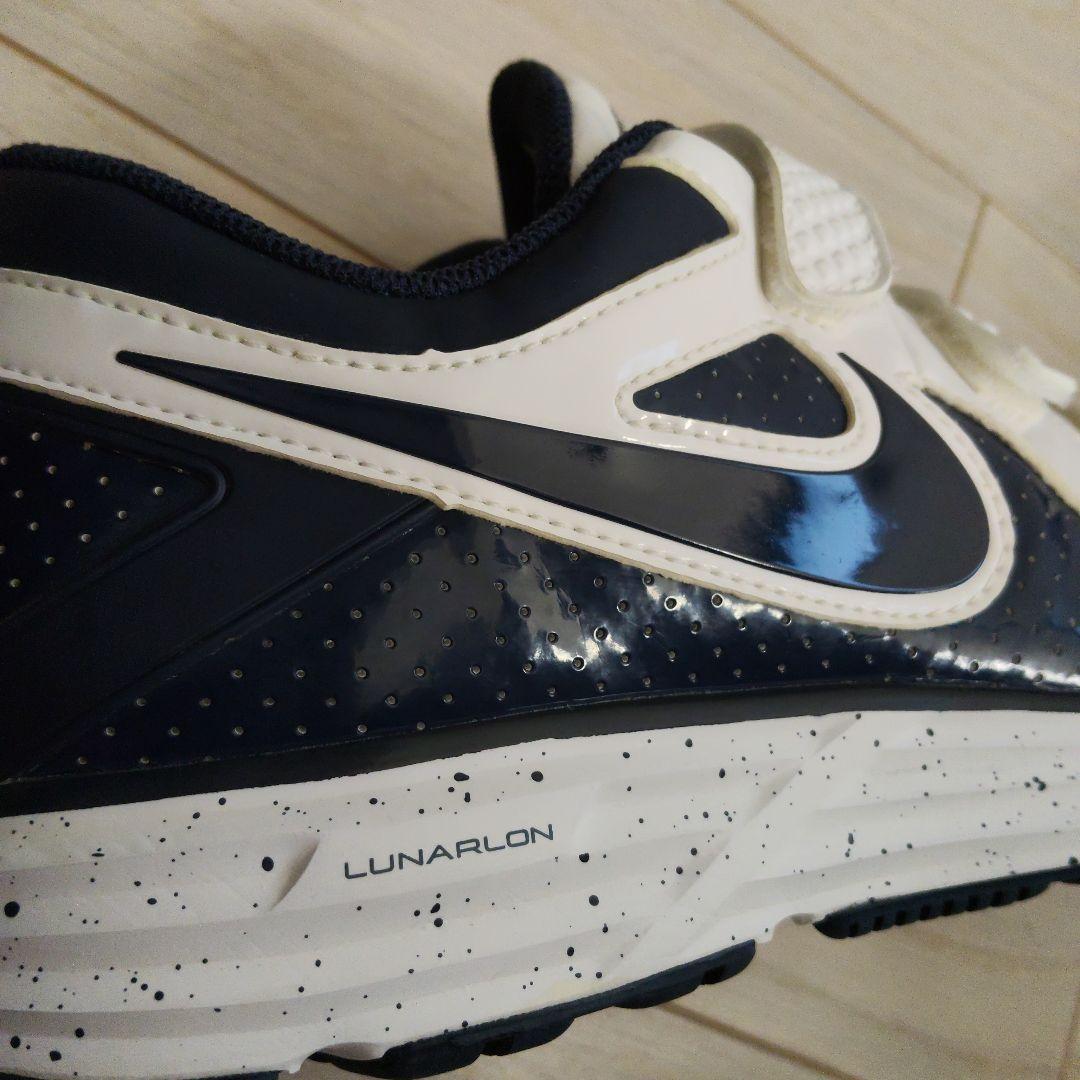 水*秋様 Nike 野球トレーニングシューズ ホワイト/ネイビー　26.5cm