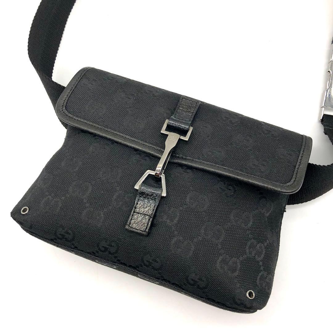 【美品】GUCCI ボディバッグ GG キャンバス レザー ジャッキー ブラック グッチ ジャッキー 1961〕ラージ クロスボディバッグ ・ブラック GG