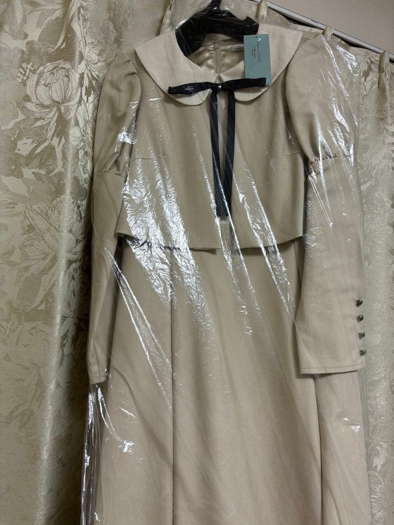 メゾンドフルール プチローブカノン クロエが微笑むワンピース - メルカリ