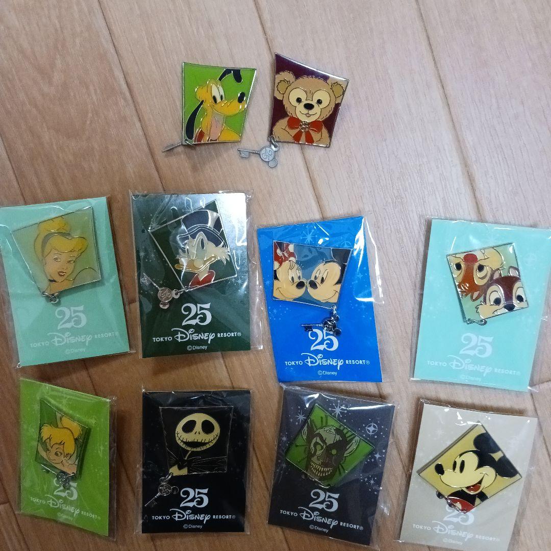 レア 非売品 東京ディズニーリゾート 25周年記念 ピンバッジ 10個