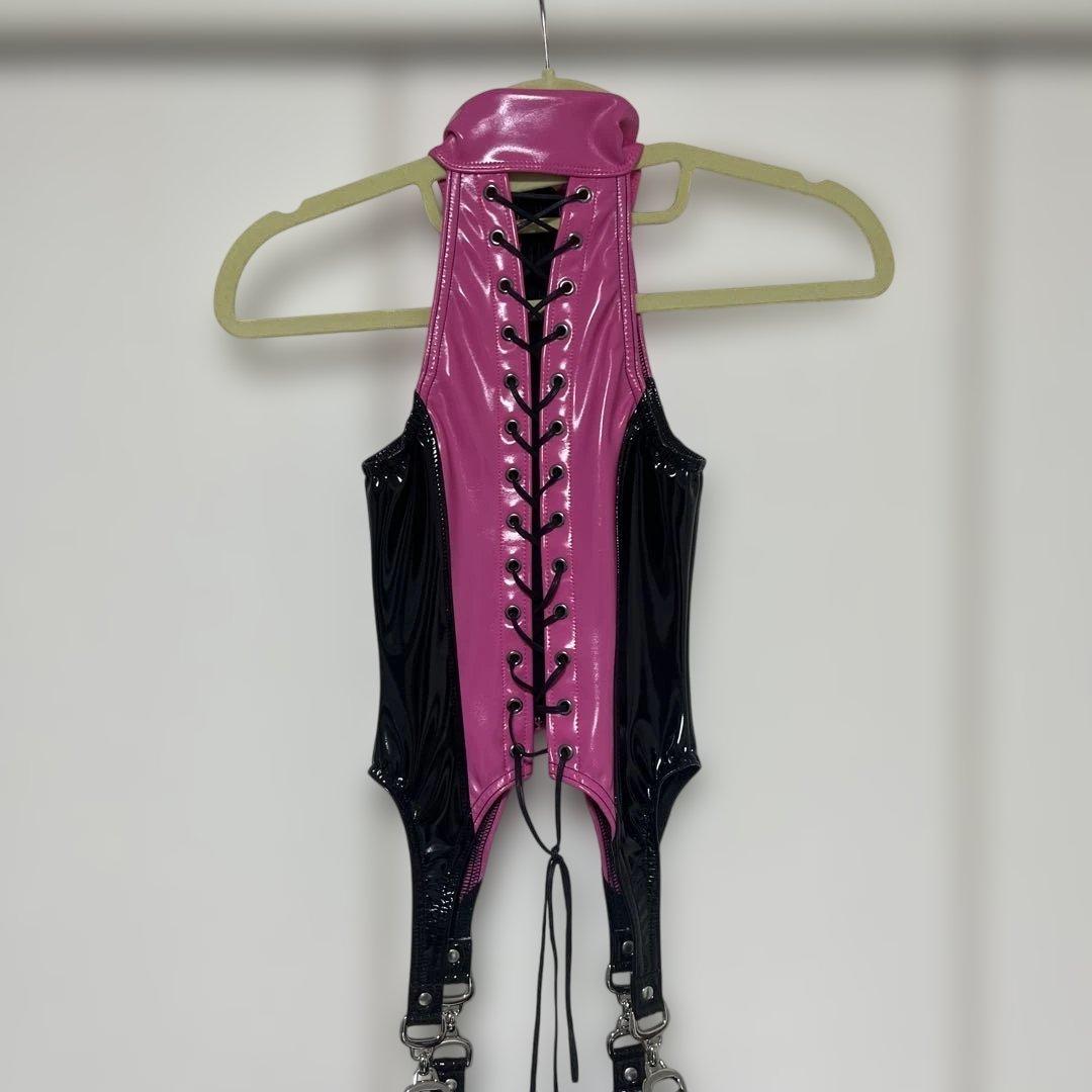 エナメル リンクススーツ アフィックスパラパラ - メルカリ