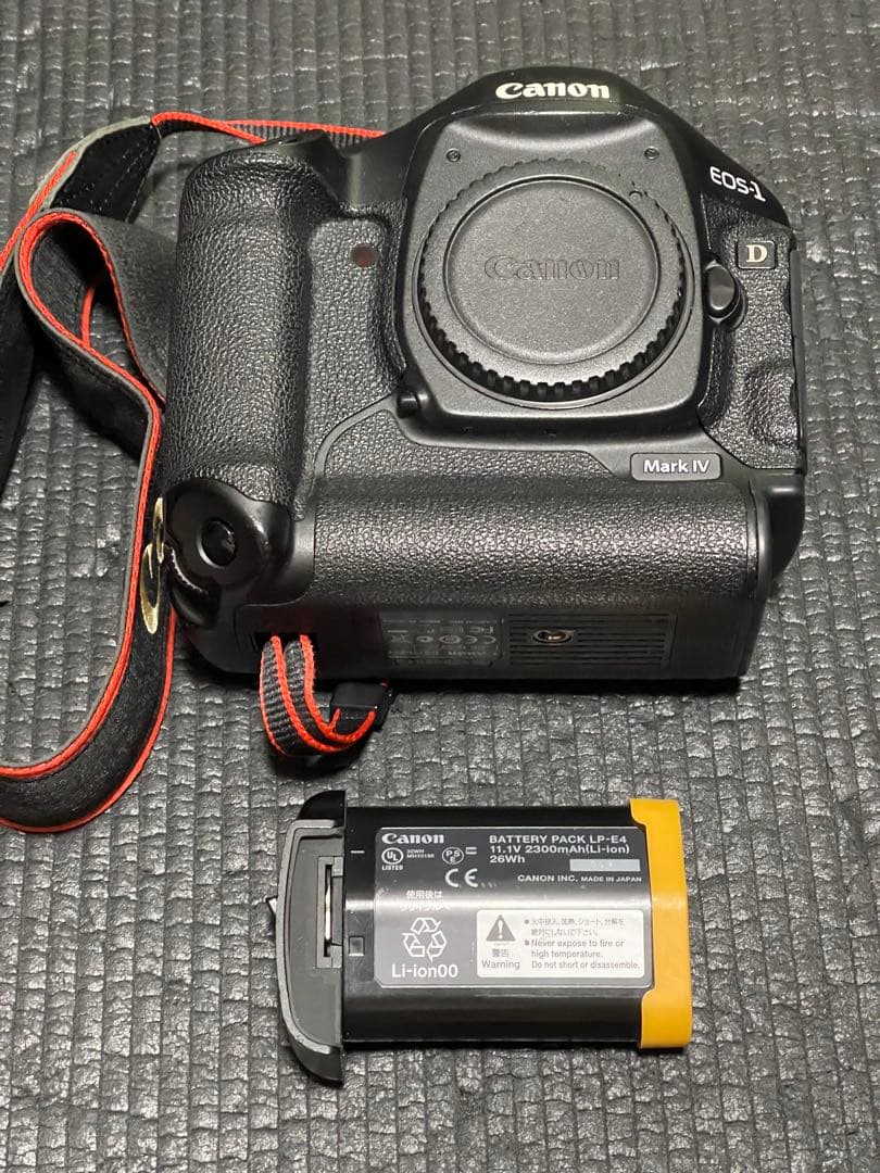 Canon EOS-1D Mark IV ショット数88601 おまけ付 - メルカリ