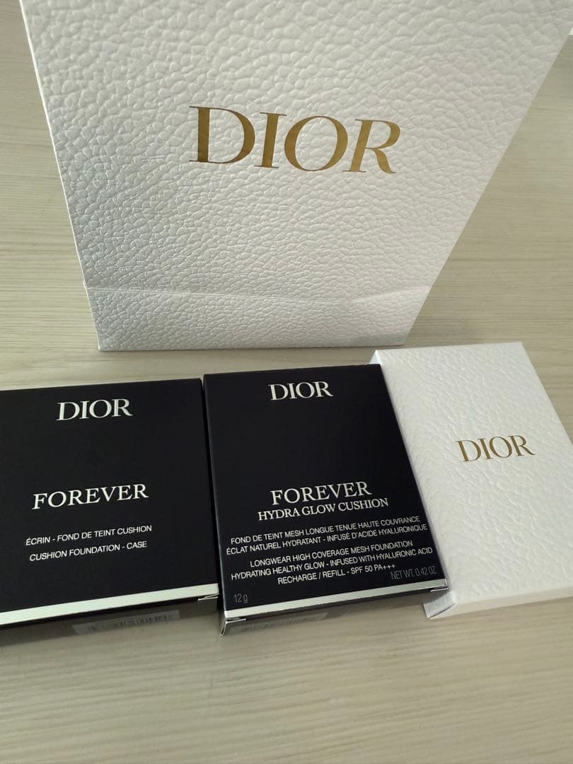 ディオールスキンフォーエバーイドラグロウクッション1N ケースシルバーカナージュ DIOR】 新作 ディオールスキン フォーエヴァー イドラ グロウ