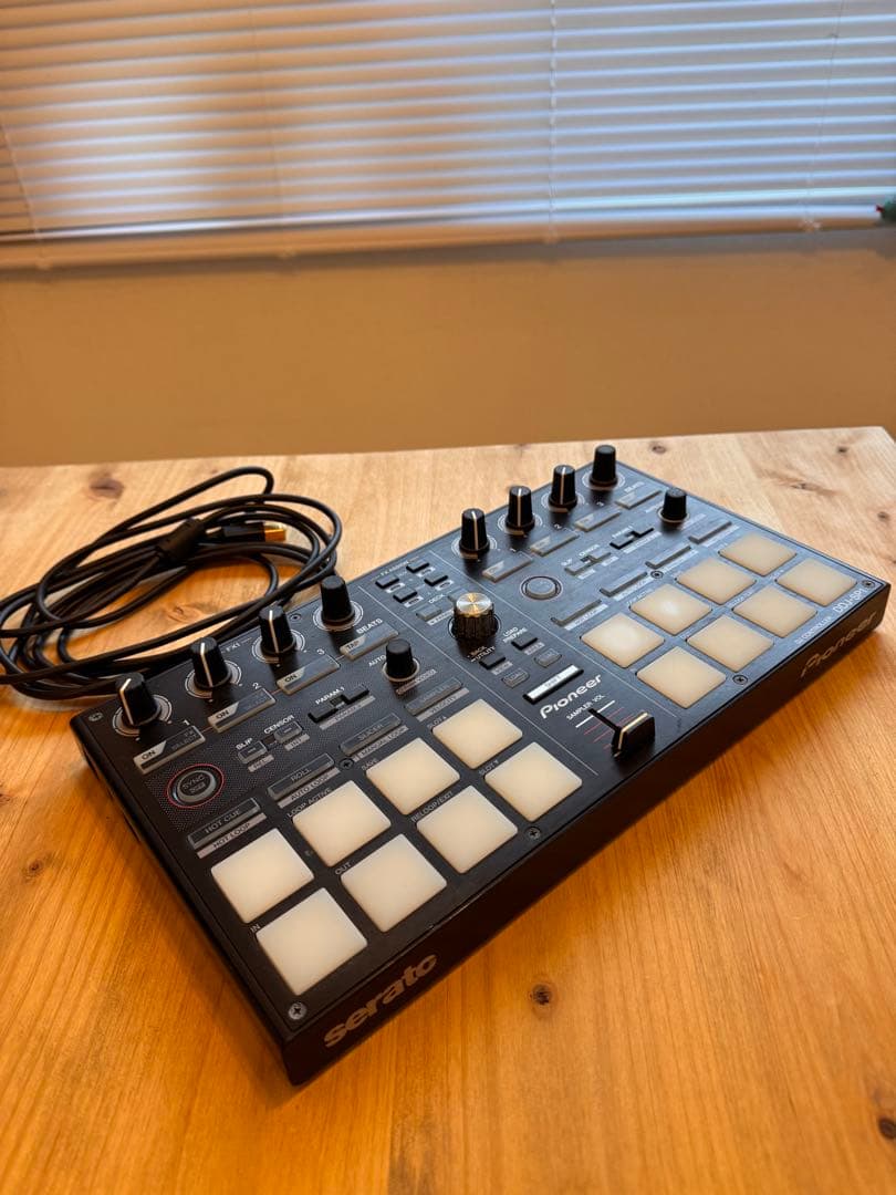 Pioneer DDJ-SP1 DJコントローラー