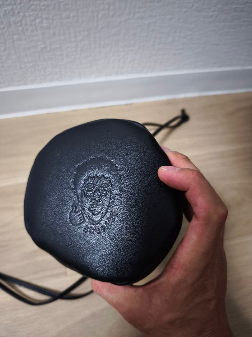 きむちゃんねる 魚拓の巾着（黒×グレー）限定販売品 - メルカリ