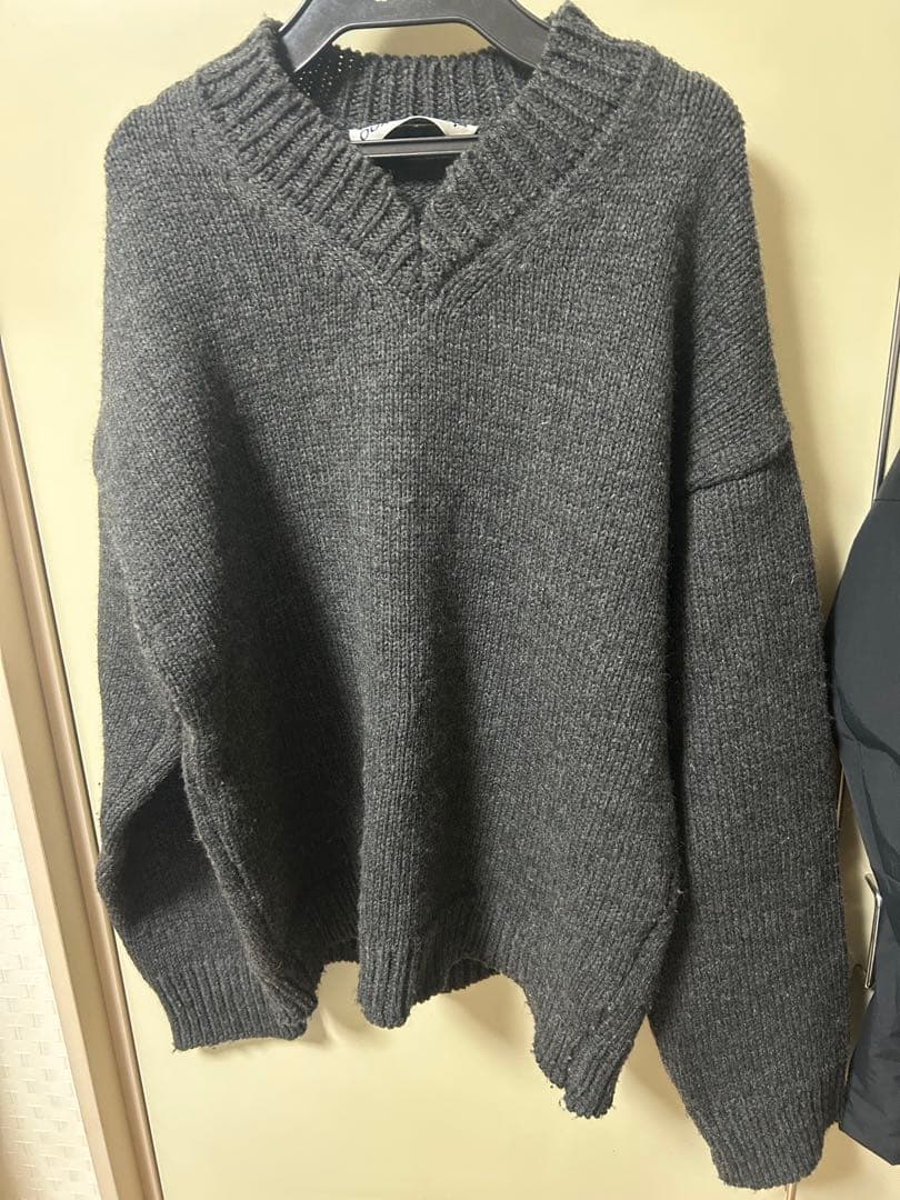 完売品 OUR LEGACY SONAR V-NECK 46 限定値下げ - メルカリ