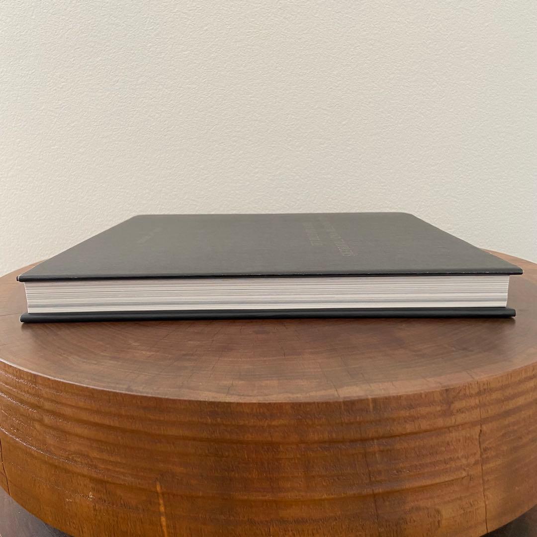 直筆サイン入り nuts art works ARCHIVES BOOK 画集 - メルカリ