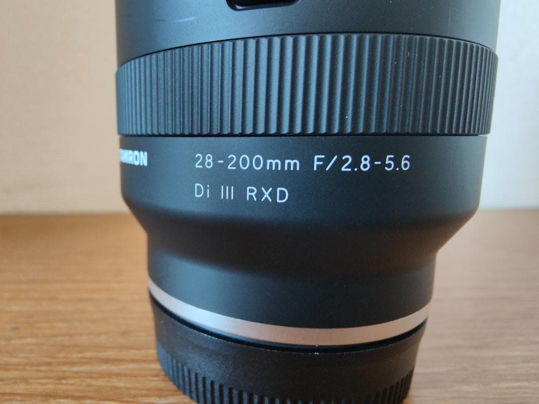 レンズ(ズーム) 28-200mm F/2.8-5.6 Di III RXD Model A071