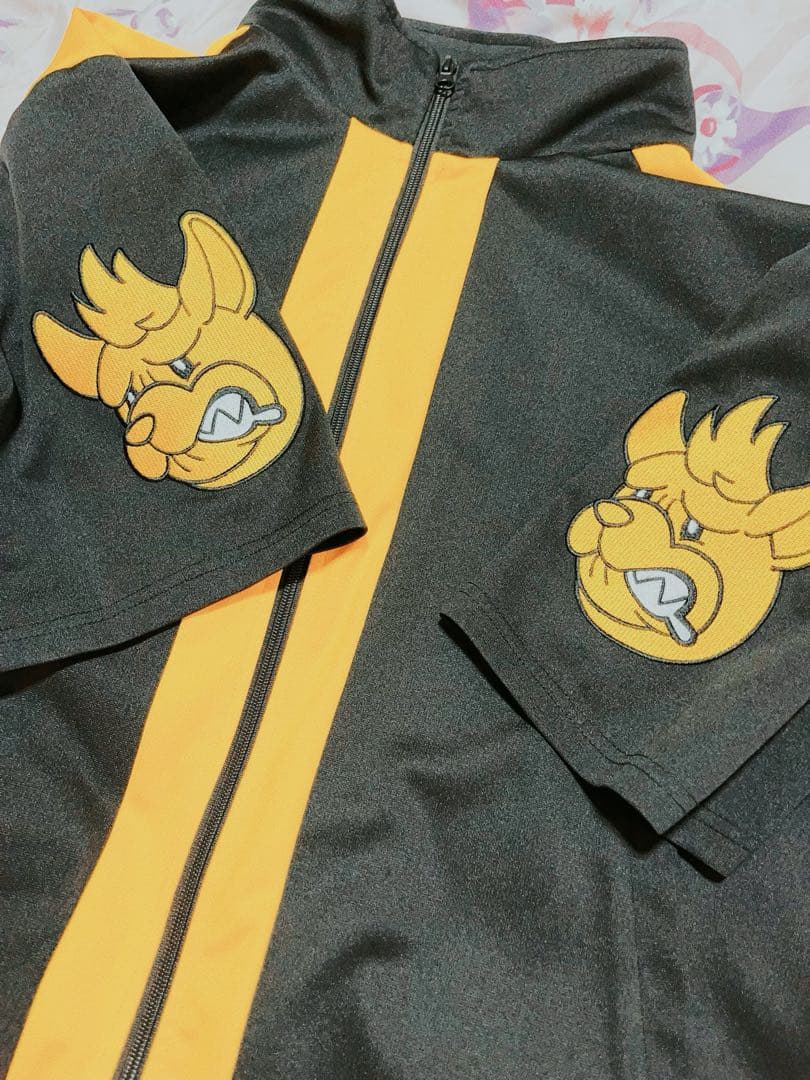 ポケモン カキツバタ オラチフ ジャージ Mサイズ 上下セット - メルカリ
