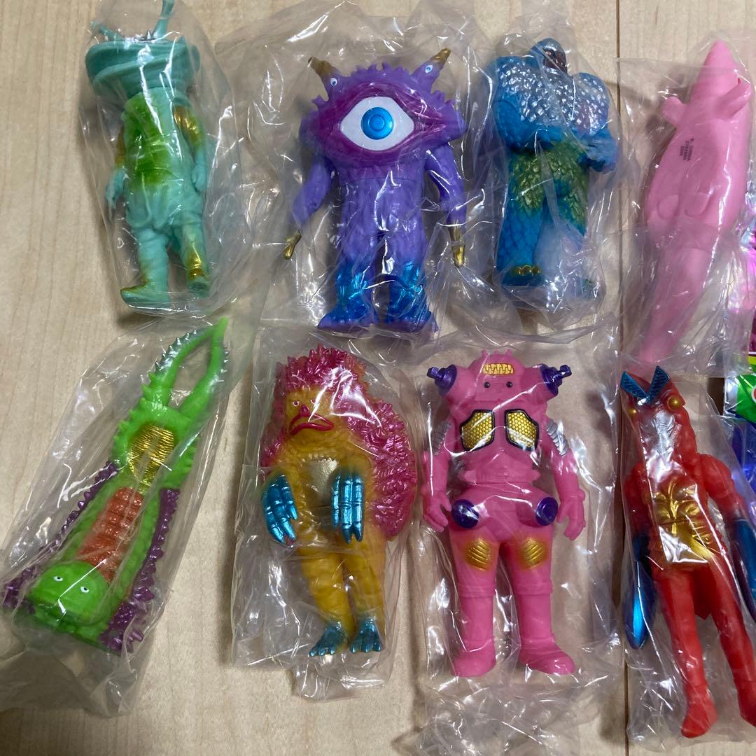 PPIH KAIJU COLORS カイジュウカラーズ 全8種 コンプリート - メルカリ