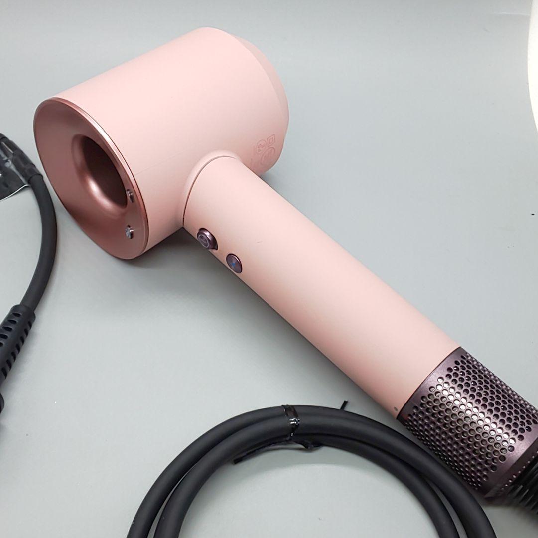 ダイソン dysonドライヤー HD08《国内正規品・風量新品同様》47