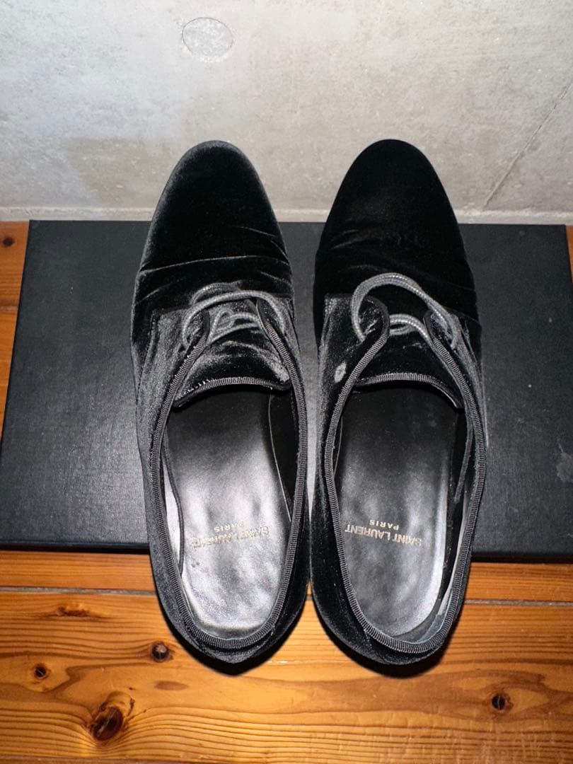 Saint Laurent ブラック ベルベット ドレスシューズ 海外限定