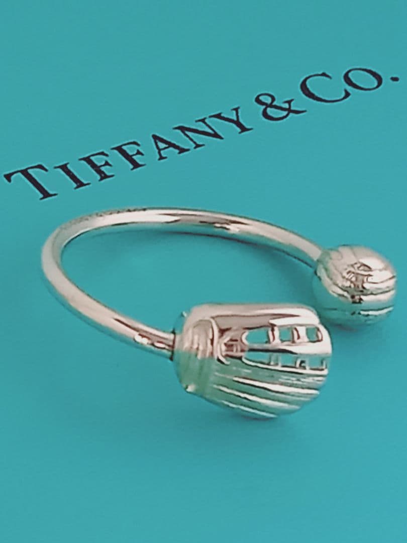 レア 美品 TIFFANY ティファニー グラブ ボール キーリング シルバー 楽天市場】ティファニー グローブ キーリング キーチャーム -38.8g