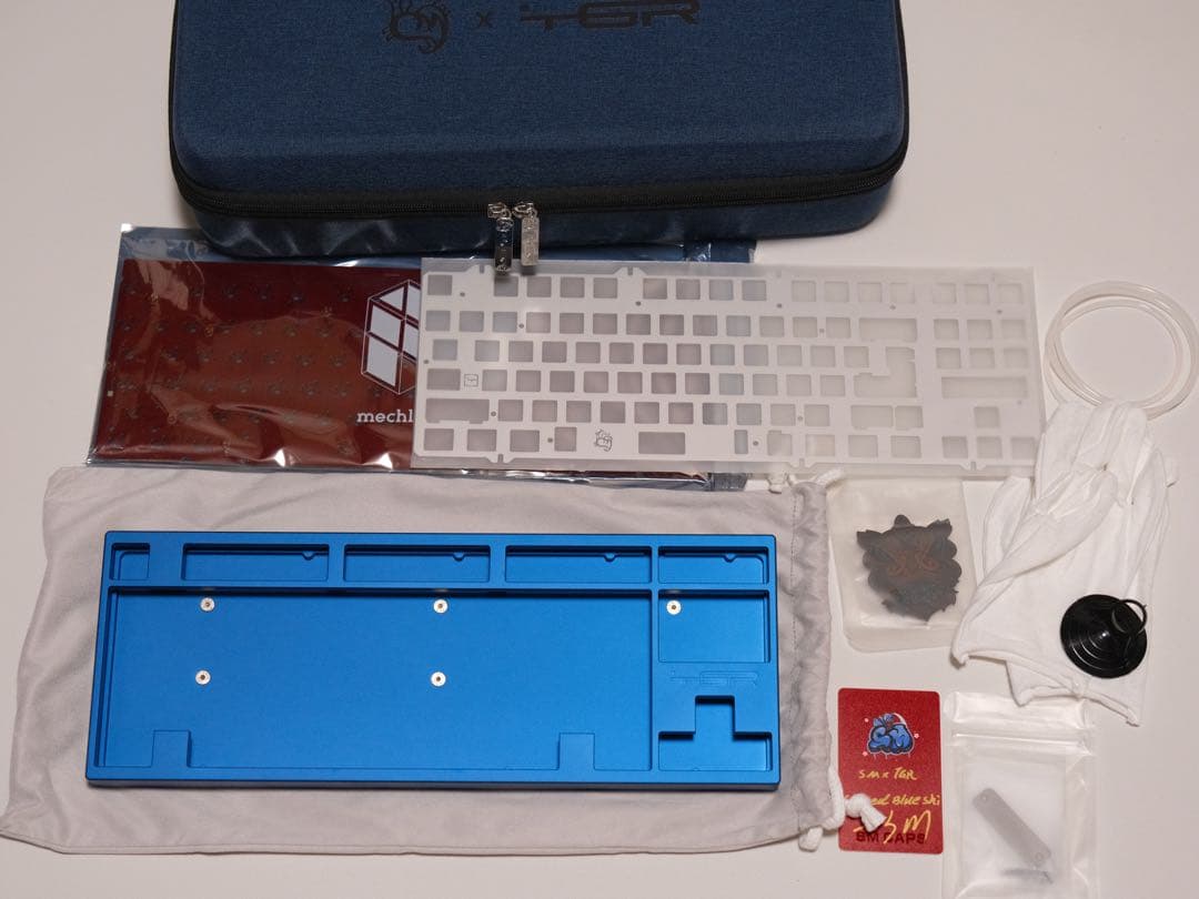 未使用】TGR Shi VA Blue バッジセット - メルカリ