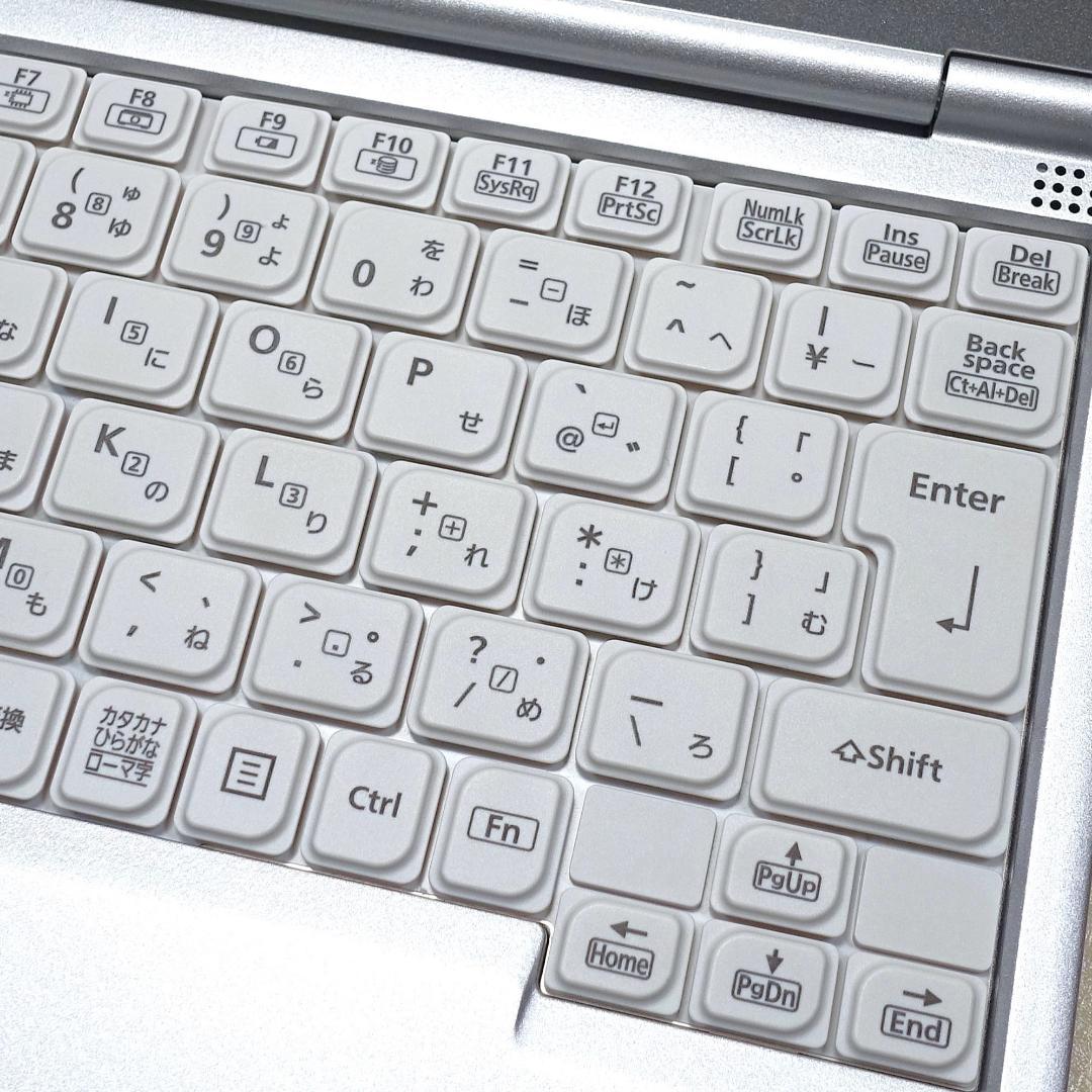 超高速大容量新品ＳＳＤ１ＴＢ搭載✨美品の神速モバイル✨１１世代ｉ５に大容量メモリ