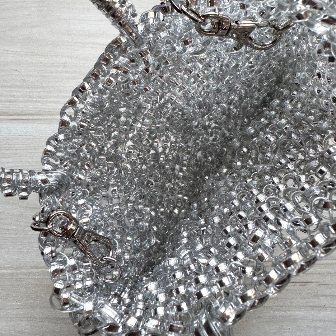 キラキラショルダーバッグ☆シルバー☆取り外し可能なチェーン付き