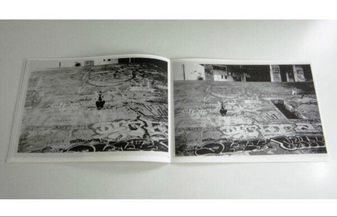 絶版‼️ 新品未開封‼️ Ari Marcopoulos 写真集 supreme