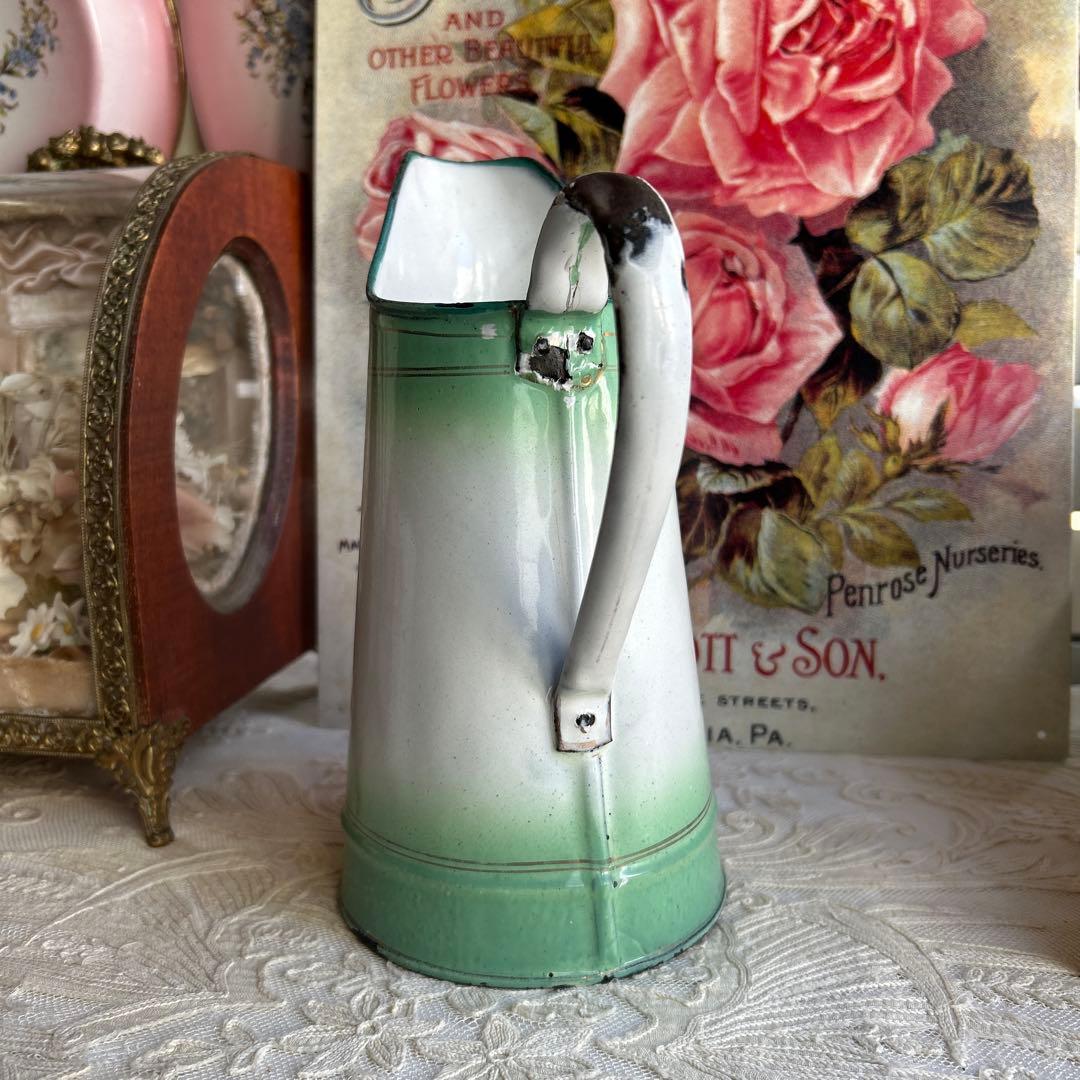 フランスアンティーク グリーングラデーション ホーロー水差し - メルカリ