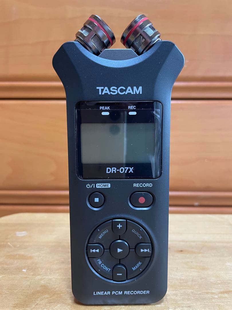 TASCAM DR-07X リニアPCMレコーダー TASCAM オーディオインターフェイス機能内蔵 リニアPCMレコーダー DR