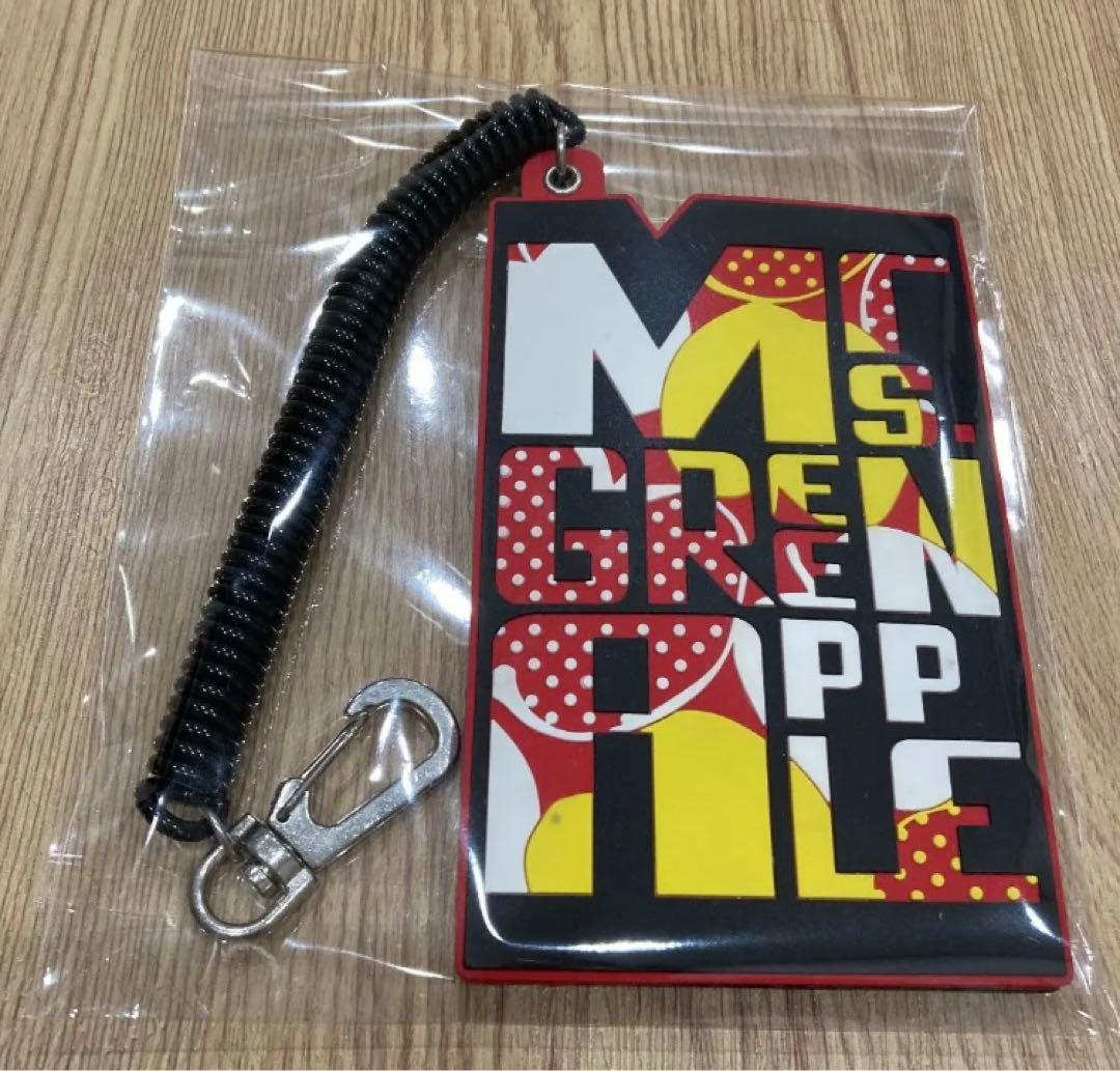 Mrs. GREEN APPLEパスケース - メルカリ